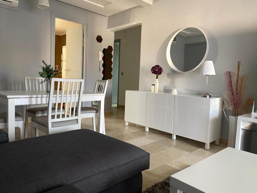 Appartement De Luxe Marina Saidia Avec Vue Sur Piscine Residence Tamaris Saïdia Exterior foto